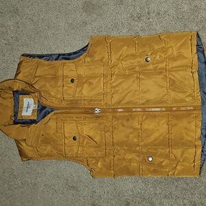 Goodfellow &Co Snap Pocket Zip Up Puffer Vest
